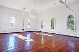 4 Pallas St in Providence, RI - Foto de edificio - Building Photo