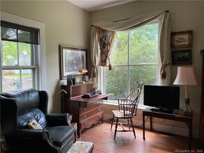 263 Seymour Rd in Woodbridge, CT - Building Photo - Building Photo