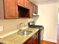 989 N Marshall St, Unit 2 photo'