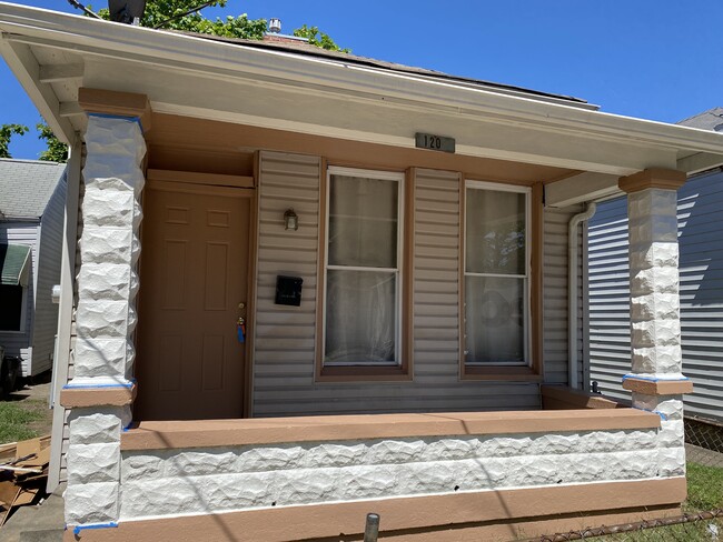 property at 120 N 26th St