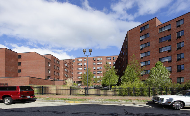 100 State Street Apartments in Portland, ME - Building Photo - Building Photo