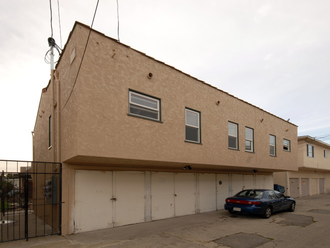 1905 E Appleton St in Long Beach, CA - Building Photo - Building Photo