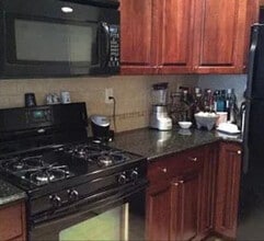 3 Cross St in Suffern, NY - Foto de edificio - Building Photo