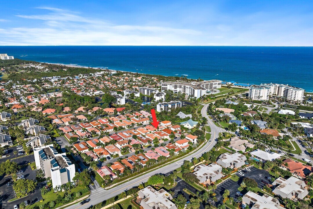 1483 Vía Del Sol in Jupiter, FL - Building Photo