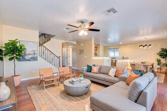 538 E Dragon Springs Dr in Casa Grande, AZ - Building Photo - Building Photo