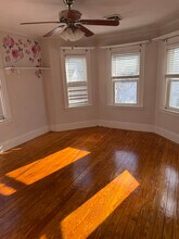 89 Monroe St in Norwood, MA - Building Photo - Building Photo