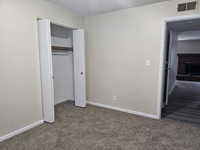 1716 D Ave NE in Cedar Rapids, IA - Building Photo - Building Photo