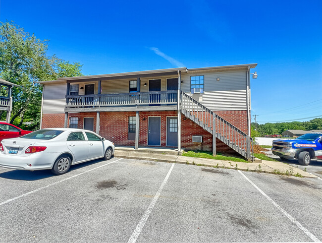 Misty Harbor Townhomes in Murray, KY - Building Photo - Building Photo