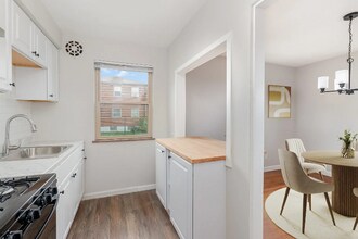 1607 Asmann Ave in Cincinnati, OH - Building Photo - Building Photo