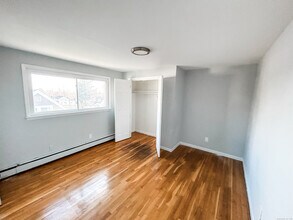 1254 Reservoir Ave, Unit 2 in Bridgeport, CT - Building Photo - Building Photo