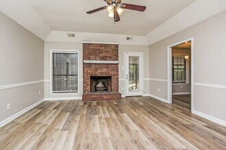 5044 Brooksbank Cove S in Memphis, TN - Building Photo - Building Photo