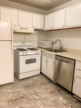 4507 Romlon St, Unit 104 in Beltsville, MD - Building Photo - Building Photo