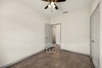 10407 County Rd 2180 in Whitehouse, TX - Building Photo - Building Photo