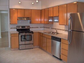 3605 SW Troy St in Portland, OR - Building Photo - Building Photo