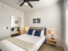15608 N 71st St in Scottsdale, AZ - Building Photo - Building Photo
