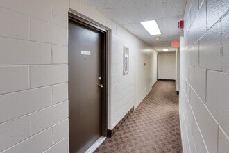 25-25 Briceland St in Kingston, ON - Building Photo - Building Photo