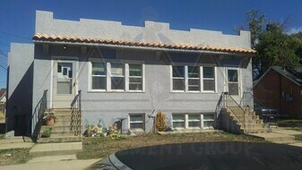 515.5 E Lewis St in Laramie, WY - Building Photo