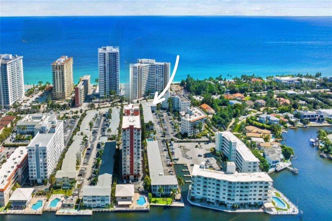 3177 S Ocean Dr, Unit 320 in Hallandale Beach, FL - Foto de edificio