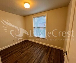 309 E Sumach St in Walla Walla, WA - Building Photo - Building Photo