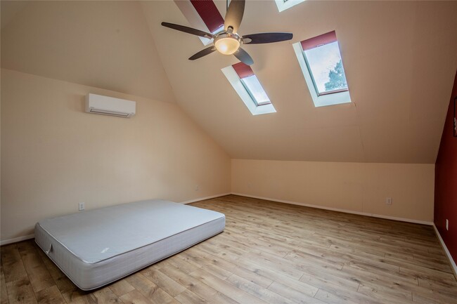 158 Prairie Dawn Cir