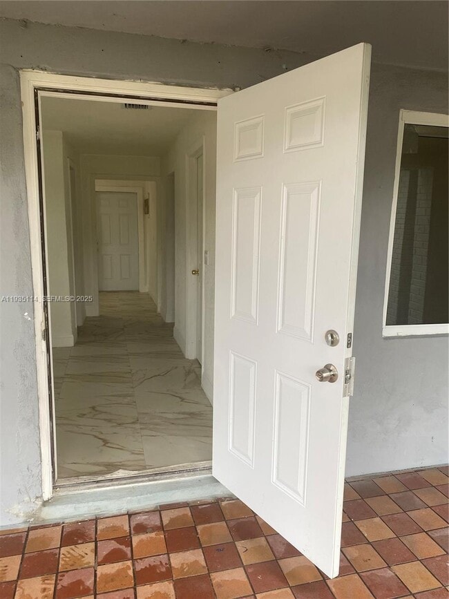 2122 NW 5th St in Pompano Beach, FL - Building Photo - Building Photo