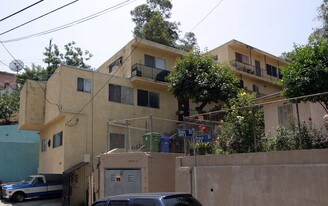 2325 Prince St in Los Angeles, CA - Building Photo