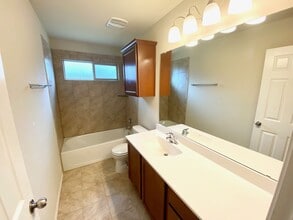 2712 Samson Dr in Lorena, TX - Building Photo - Building Photo