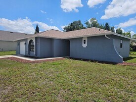 234 Nicholas Pkwy W in Cape Coral, FL - Building Photo