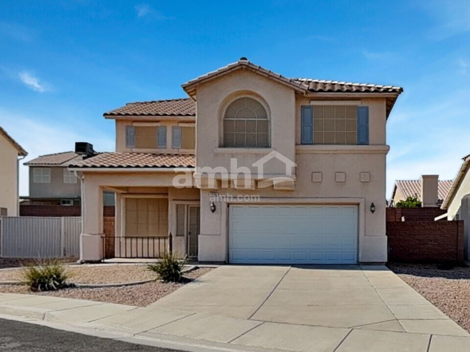 1335 Milldale Ct in Henderson, NV - Foto de edificio