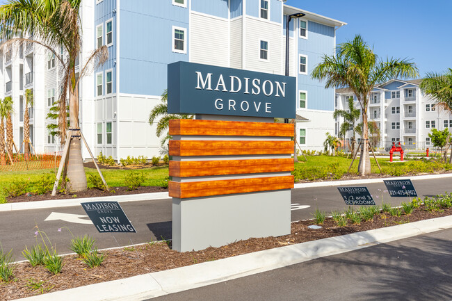 Madison Grove in Rockledge, FL - Building Photo - Building Photo