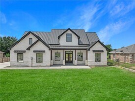 23 Davis Rd in Edinburg, TX - Building Photo