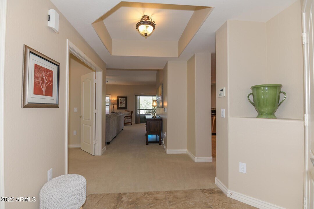 21320 N 56th St in Phoenix, AZ - Building Photo