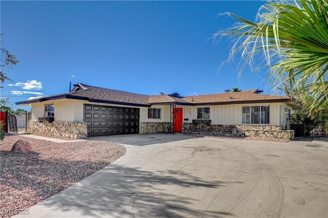 property at 3504 Pioneer Cir