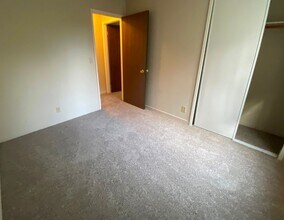 369 Limerick Way in Vacaville, CA - Building Photo - Building Photo