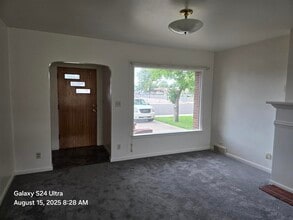 1634 King St, Unit Main House in Sidney, NE - Foto de edificio - Building Photo