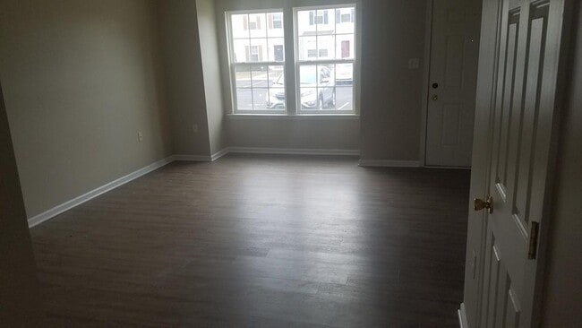 105 Checko Ct in Martinsburg, WV - Foto de edificio - Building Photo