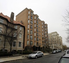 Wyoming Plaza in Washington, DC - Building Photo - Building Photo