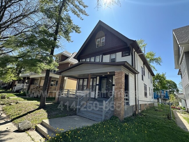 property at 2461 N 45th St