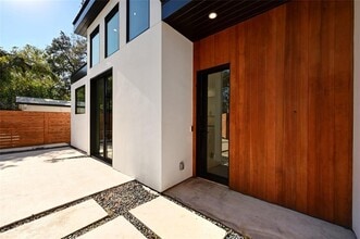 2706 Stacy Ln in Austin, TX - Building Photo - Building Photo