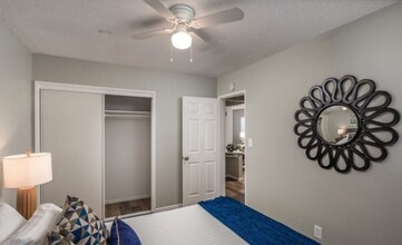 4461 Menlo Ave in San Diego, CA - Foto de edificio - Building Photo