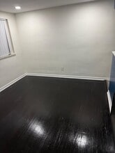 630 Church St in Verona, PA - Foto de edificio - Building Photo