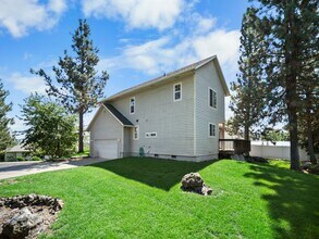 2116 S Scenic Blvd in Spokane, WA - Building Photo - Building Photo