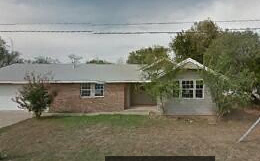 609 E Park St in Tecumseh, OK - Building Photo