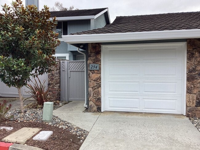 294 Barkentine Ct in Aptos, CA - Building Photo - Building Photo