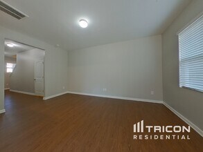 2037 St Augustine Pl in Gastonia, NC - Building Photo - Building Photo