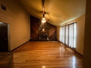 5408 Embers Dr in Oklahoma City, OK - Building Photo - Building Photo