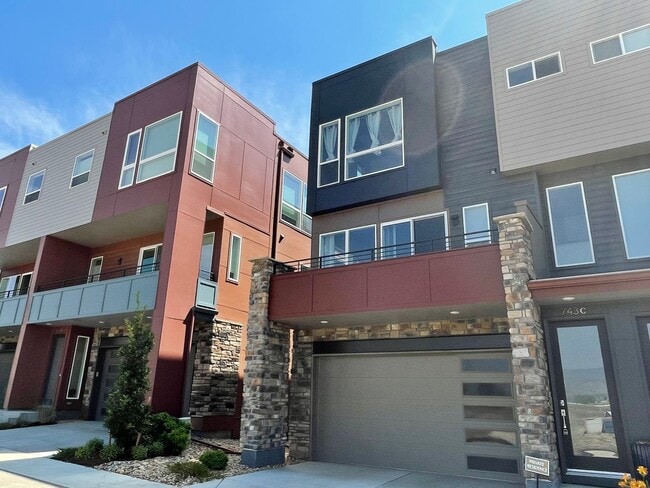 743 Kubat Ln in Longmont, CO - Building Photo - Building Photo