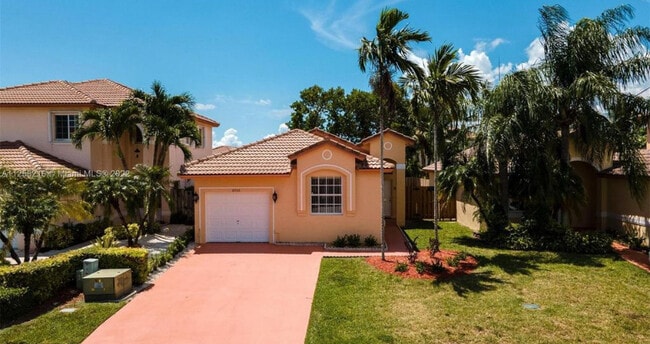 8766 SW 213th Ter