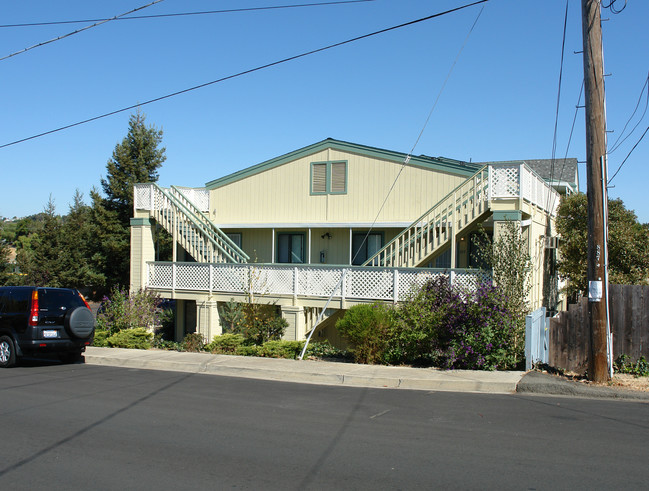 371-389 E H St in Benicia, CA - Building Photo - Building Photo