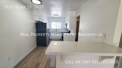 2427 Olive St in Bakersfield, CA - Building Photo - Building Photo